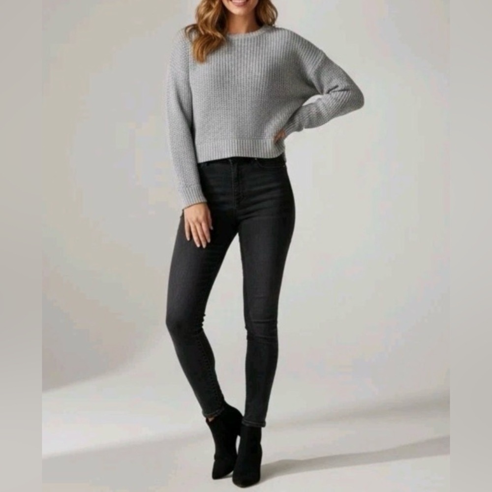 Hollister Women's Soft Knit Grey Long Sleeve Sweater S